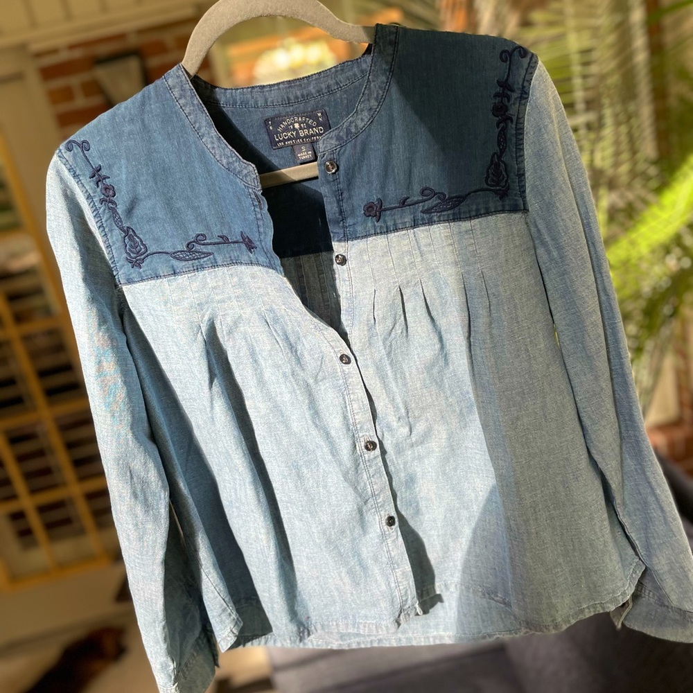 Lucky Brand Demin Shirt Small